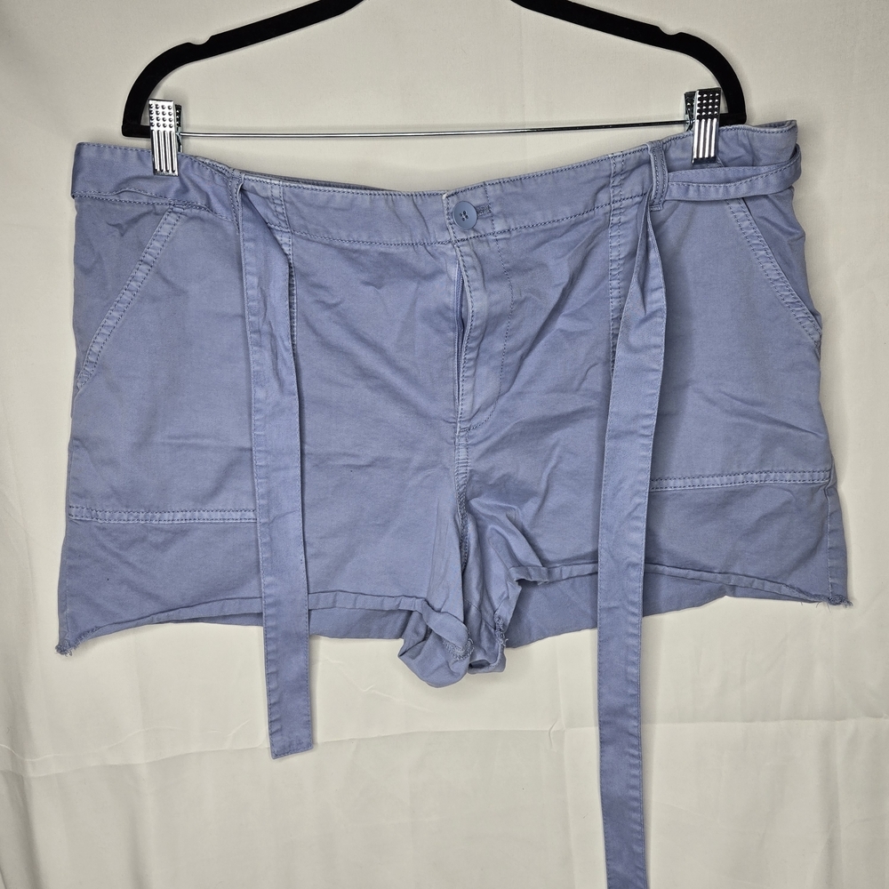 LOFT Women’s Size 18 Periwinkle Blue Belted Shorts | Cotton Twill Summer Coastal